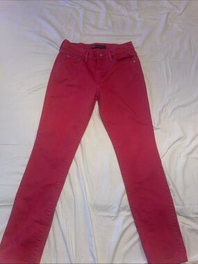 Levi's Women's Pink Straight-Leg Jeans Size 4, Inseam 30”